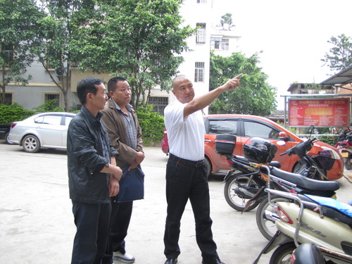 都吉调研我区信息化建设和基层群防群治工作