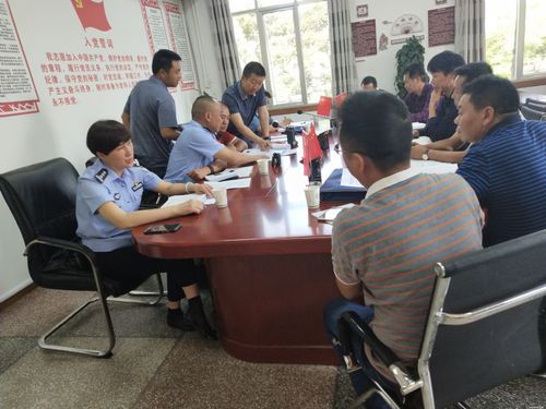 区委常委、区委政法委书记都吉组织召开道路交通安全工作协调会议3