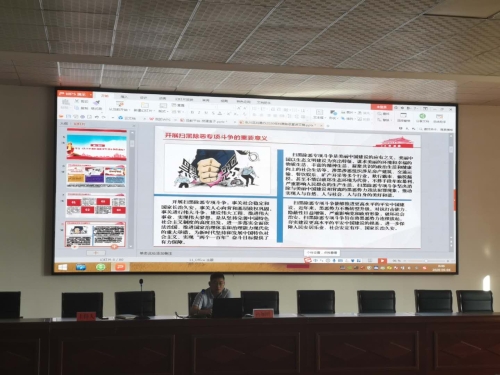 万名党员进党校 (2)