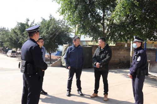 晏寅同志到碧谷街道大寨村委会调研村“两委”换届选举情况
